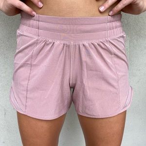 Lululemon Hotty Hot Short 4”